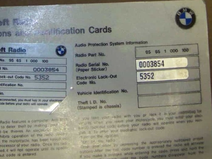 Mercedes-Benz Radio Code Retrieval Service